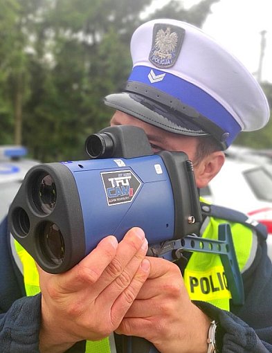 Jechali z o wiele za dużą prędkością! Pożegnali się z prawem jazdy