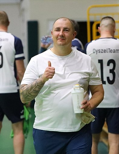 Tucholska Liga Siatkówki na półmetku! FOT