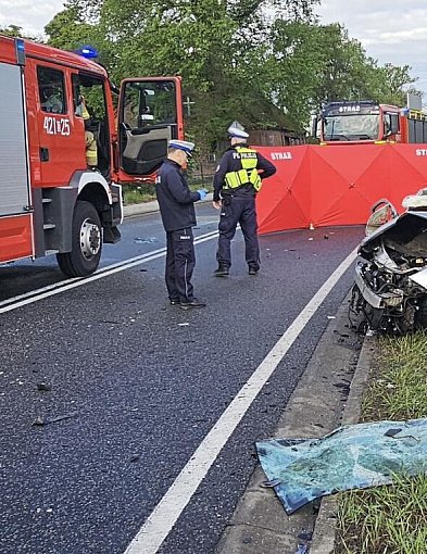 Mieszkaniec Tucholi i pasażerka zginęli w wypadku na DK22