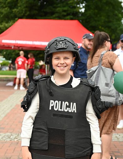 Bezpieczne wakacje na rynku w Tucholi / ZDJĘCIA