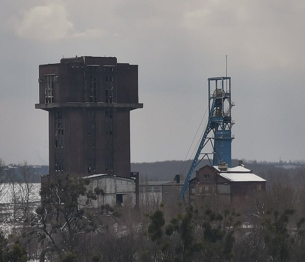 Pięcioletnie urlopy i nawet 170 tys. zł odprawy. Zmiany dla dużej grupy-23580