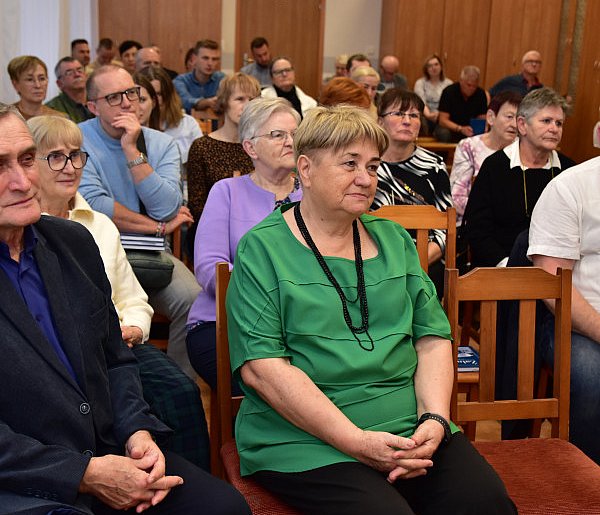 Historia Żalna opowiedziana po raz trzeci / ZDJĘCIA z promocji książki-24147