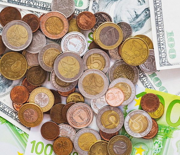 Koniec znanego kantoru internetowego. Co z poszkodowanymi po upadłości?-24298