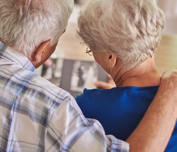 Seniorzy mają powód do radości. Projekt „Godna emerytura” trafił do Sejmu-24390