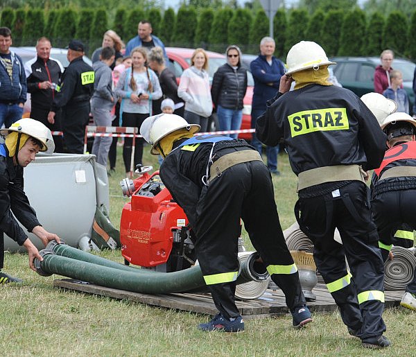 Nowe zniżki dla setek tysięcy Polaków. W grę wchodzi tańsze paliwo, kolej...-24870
