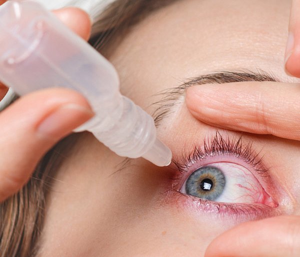 Nie używaj tych kropli do oczu! GIF właśnie je wycofał z aptek-24944