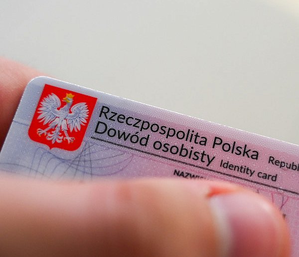 Nie musisz już biec do fotografa. Zdjęcie do dokumentów zrobisz w domu-25295