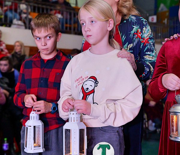 Campanella zagrała w Tucholi, harcerze przekazali Światełko Pokoju / ZDJĘCIA-25311