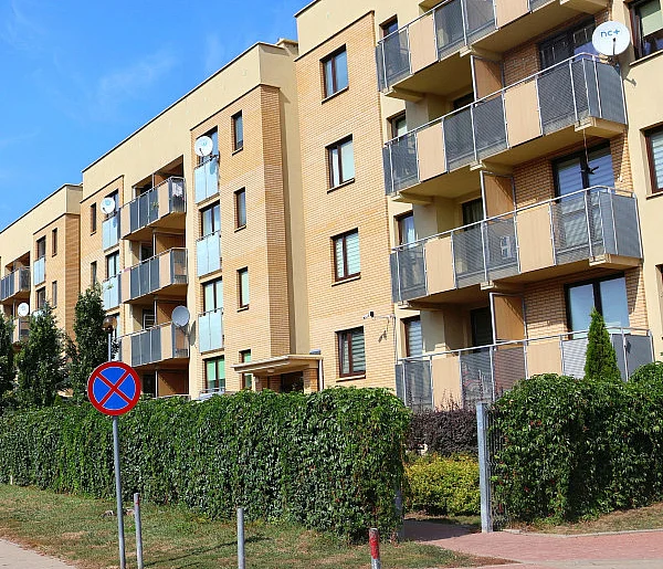 Kto zapłaci za remont balkonu? Rząd chce wreszcie to uporządkować-25767