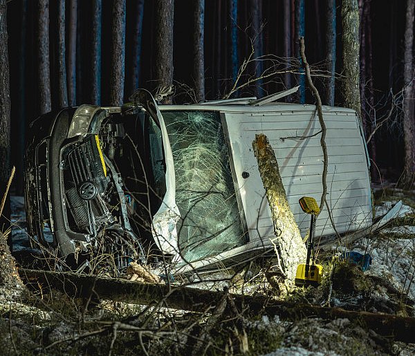 Piątek trzynastego. Tuchola - Świecie. Wypadek na DW240 koło Lubiewic / ZDJĘCIA
