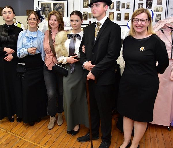 Jak ubierali się dawniej tucholanie? Wystawa pełna wspomnień / ZDJĘCIA