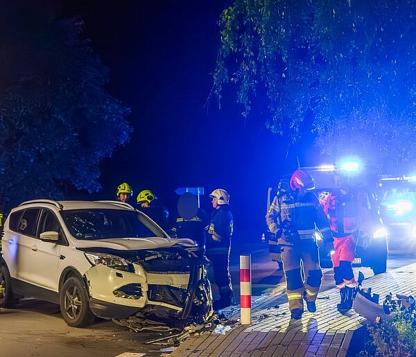 Sprawca uciekł, okazało się że ma niespełna dwa promile! Nocny wypadek na DW240 /