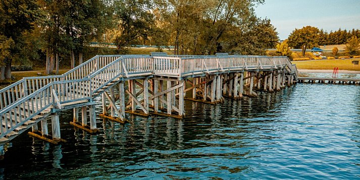 Zaniepokojeni plażowicze pytają o stan pomostów w Cekcynie / ARTYKUŁ i ZDJĘCIA