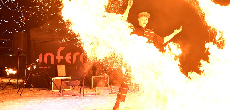 WOŚP Gostycyn: Występy, licytacje i światełko. ILE ZEBRALI? / ZDJĘCIA + FILMY