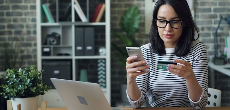 Zakupy w sieci, w markecie czy na rynku w Tucholi? Wybory mieszkańców Borów Tuchol