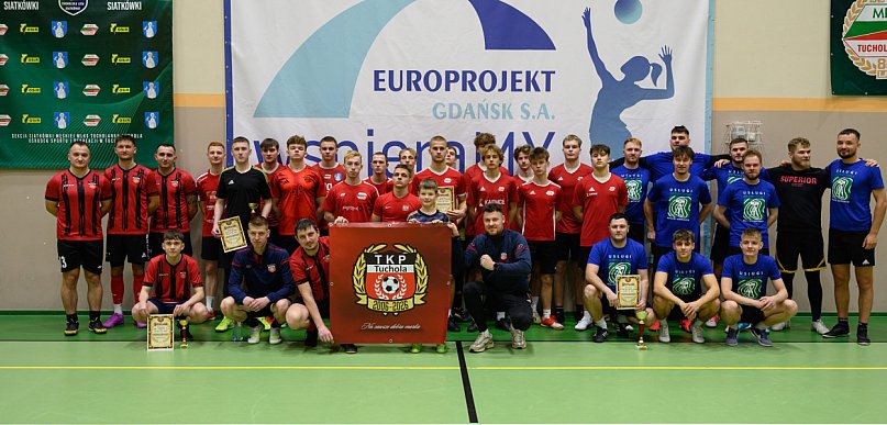 TKP Tuchola świętuje 20-lecie istnienia. Drużyny stanęły do turnieju halówki FOT