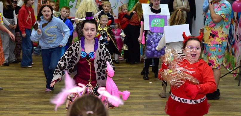 Ach, co to był za bal! Na parkiecie m.in. Alvin i wiewiórki! / ZDJĘCIA