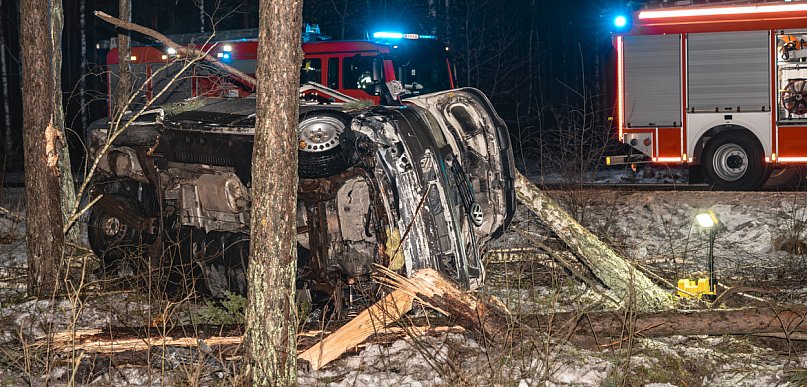 Kierowca z... dwoma zakazami. NOWE INFORMACJE o zdarzeniu koło Lubiewic / FOT