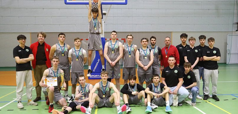 Jak leśnicy z Tucholi radzą sobie pod koszem?