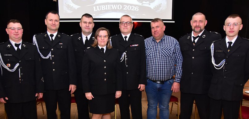 Druhny i druhowie z Lubiewa po zebraniu sprawozdawczo-wyborczym / ZDJĘCIA