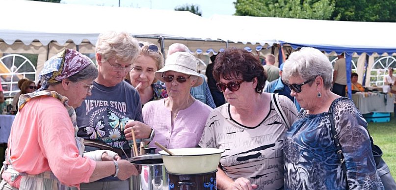 Chcesz współtworzyć Dzień Folkloru Borowiackiego? Przyjdź na spotkanie do TOK-u