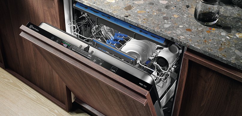 Naczynia dokładnie umyte w zaledwie 30 minut, nawet przy pełnym załadunku