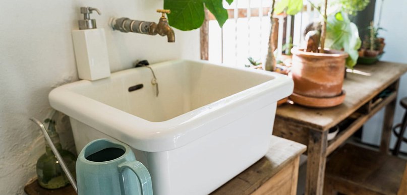 Komory gospodarcze w domu i warsztacie - kiedy są przydatne?