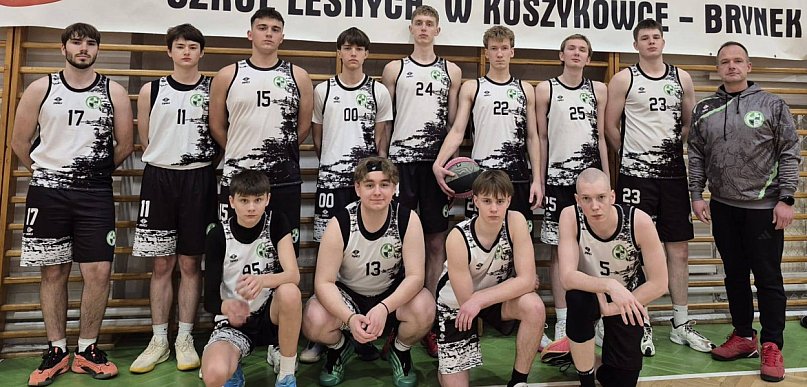 Bronią mistrzostwo! Tucholski leśnik dominuje pod koszem w mistrzostwach Polski