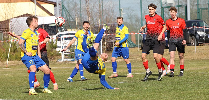 Bicie głową w mur. Jeden punkt Rawysa CEO to dziś zdecydowanie za mało / FOT