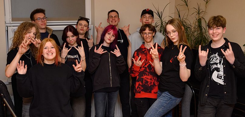 TOK&ROCK na dużej scenie Tucholskiego Ośrodka Kultury. Z gośćmi! / ZDJĘCIA FILMY