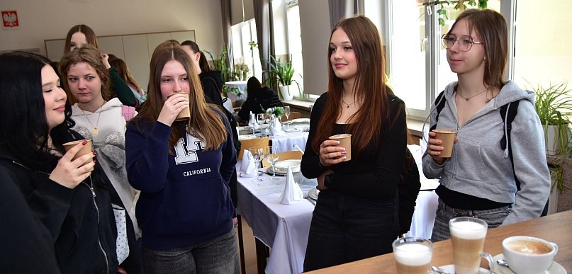 ZSLiT zaprosiło ósmoklasistów w swoje progi / ZDJĘCIA