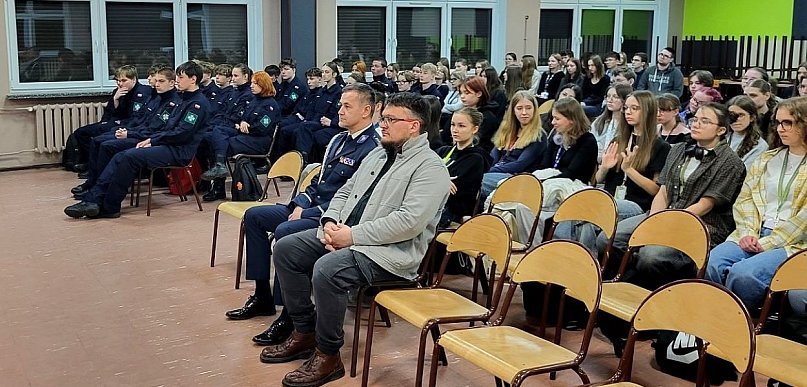 Uczcili pamięć zamordowanych funkcjonariuszy Policji Państwowej / ZDJĘCIA