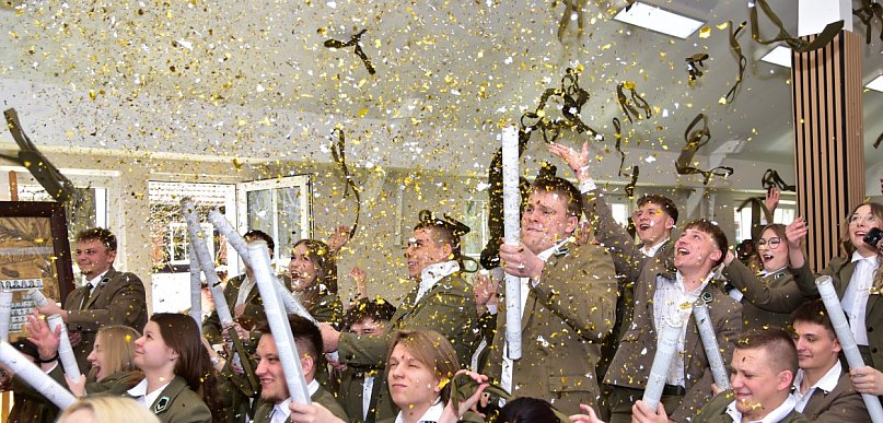 Technikum Leśne w Tucholi pożegnało absolwentów 2025/2026 / FOTO + FILM