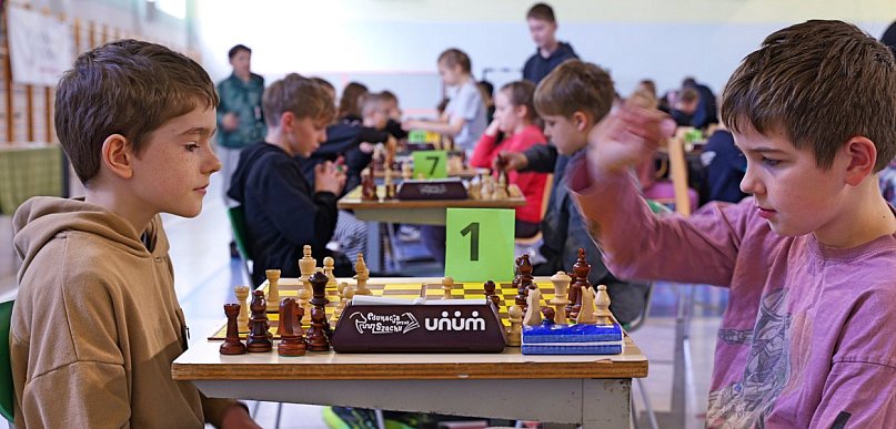 3. edycja Powiatowego Turnieju Szachowego "Szachy z Januszem Korczakiem" / ZDJĘCIA