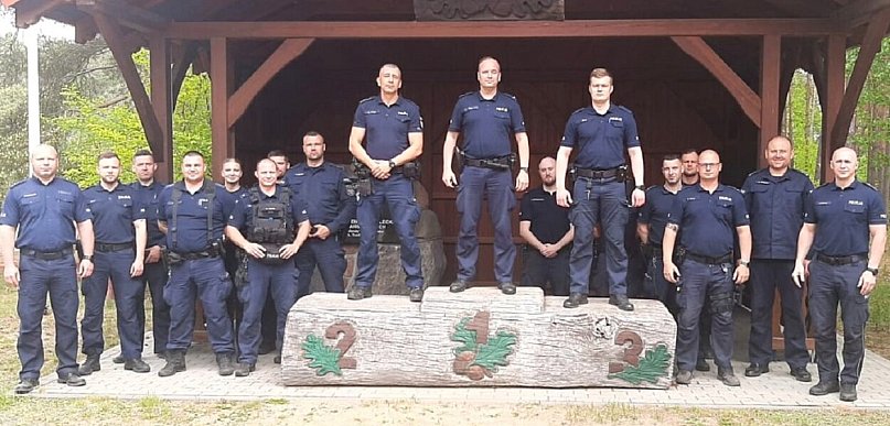 Sprawdzili wiedzę i kondycję. Tucholscy policjanci wyłonili najlepszy patrol