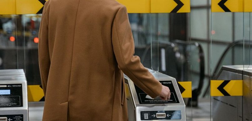 Bramka obrotowa a kontrola dostępu - co warto wiedzieć przed zakupem?