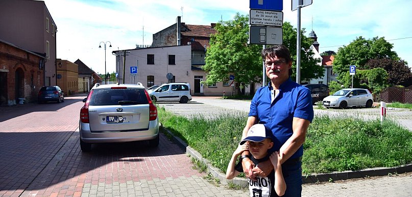 Tuchola: 30 minut darmowego postoju dla klientów centrum