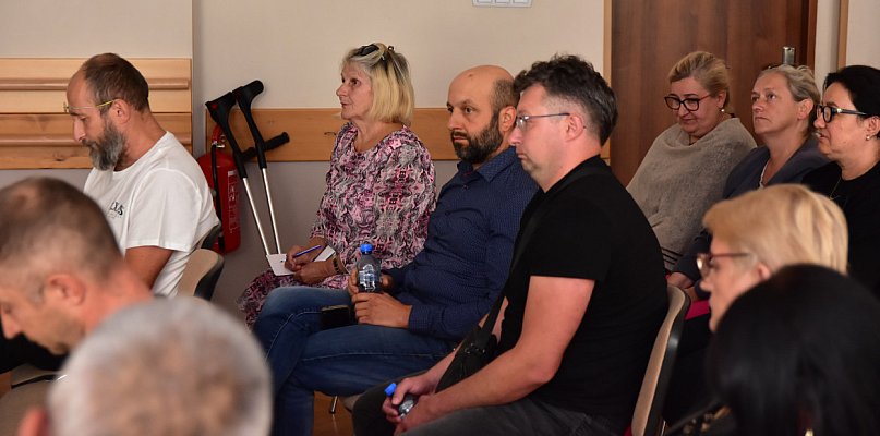 Tuchola: Rozmawiali na temat sytuacji rodzin zastępczych w powiecie i całym kraju - 23322