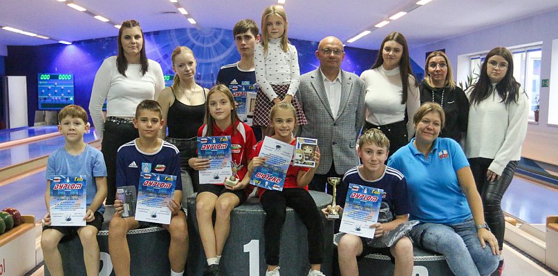 Młodzież zawładnęła kręgielnią. Tucholanie na podium i świetne wyniki - 24018