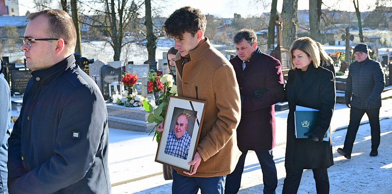 Ważna postać dla Śliwic i całych Borów Tucholskich. Tłumy pożegnały Jana Myśliwca - 25474