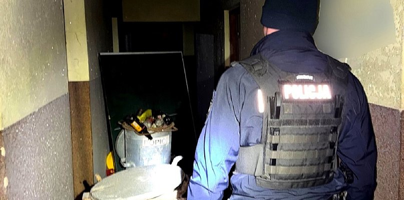Policjanci pomogli mężczyźnie w kryzysie bezdomności