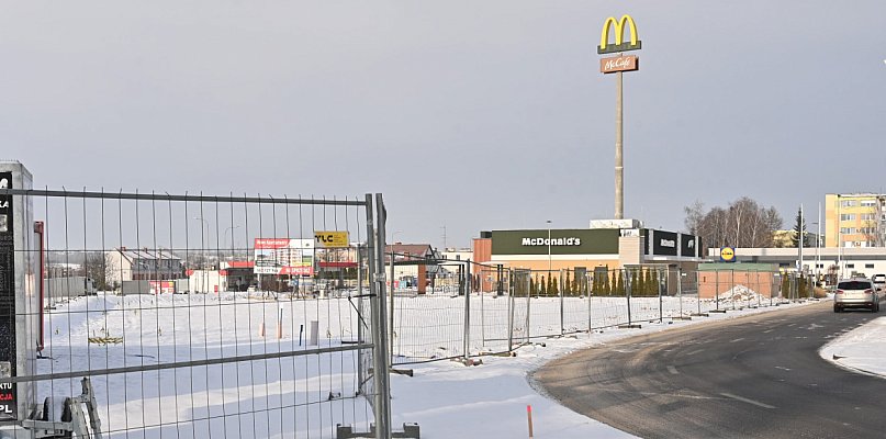 Tuchola Park – co nowego tu powstaje? Trwają prace budowlane przy galerii