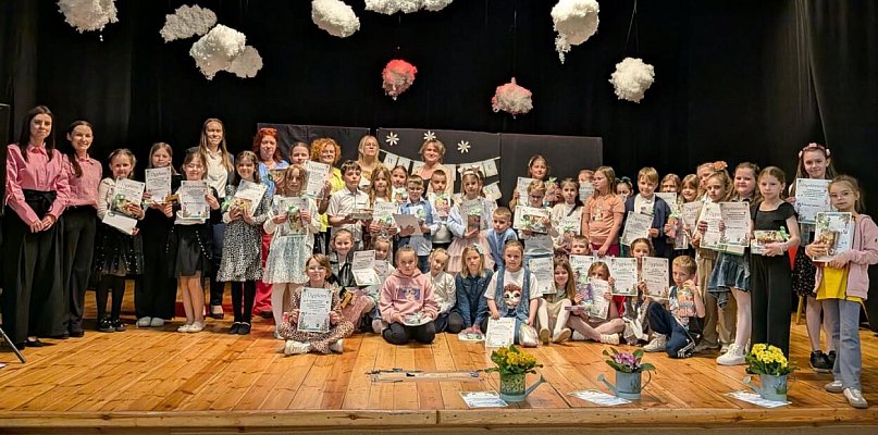 "Wiosenne recytowanie" pochłonęło B-CKiP Gminy Lubiewo