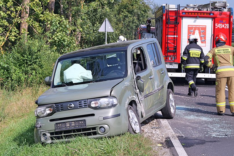 DW237 Tuchola - Gostycyn. Zdarzenie z autem osobowym