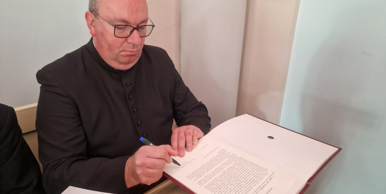 Ks. Piotr Stoltman probostwo w Wielkiej Kloni zamieni na Wielkie Walichnowy. fot. diecezja-pelplin.pl