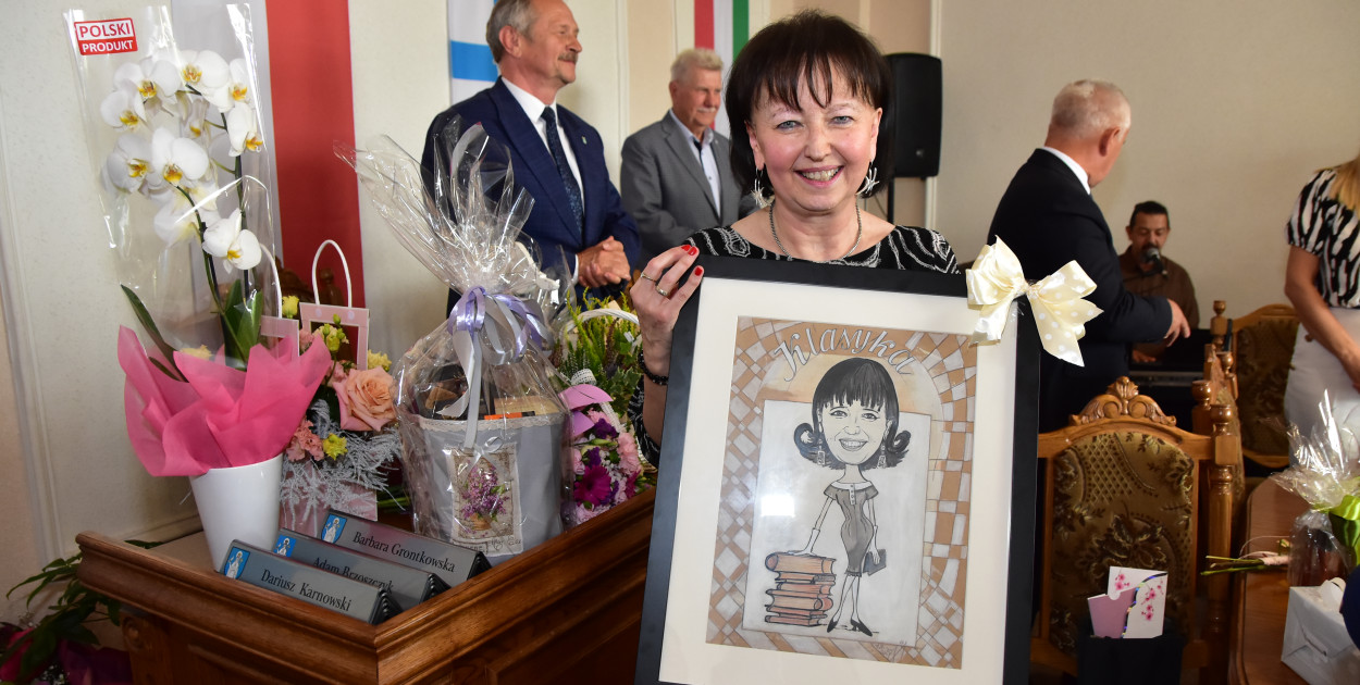 Hanna Szramka po 13 latach prowadzenia Miejskiej Biblioteki Publicznej w Tucholi, przeszła na emeryturę. Fot. Anna Lipska