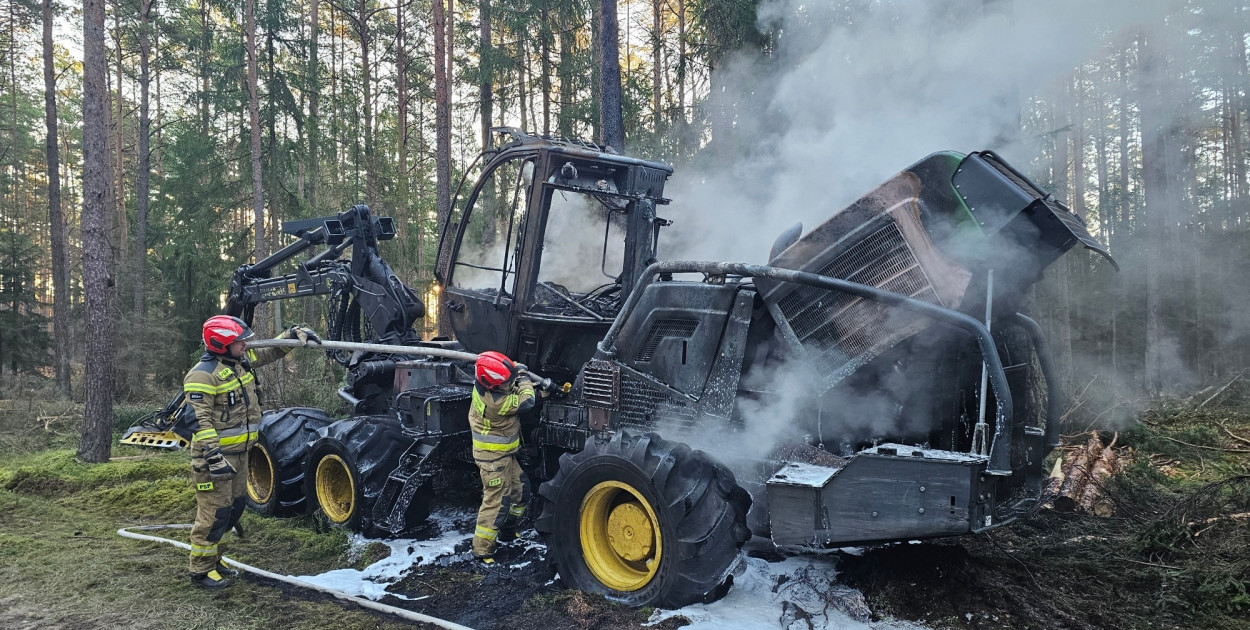 25 września. Pożar w Leśnictwie Szczuczanek. Fot. Patryk Bośko / Nadleśnictwo Tuchola