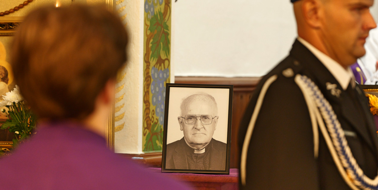 Sierpnia, Zdroje w gminie Cekcyn. Pożegnanie wieloletniego proboszcza ks. Sylwestra Dobera. Fot. Piotr Paterski