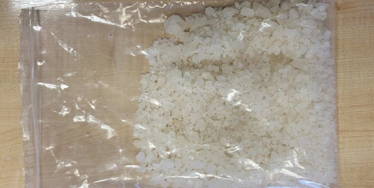 Wstępne wyniki substancji ujawnionej przy tucholaninie wykazały, że jest to narkotyk 2C-B. Fot. KPP w Tucholi