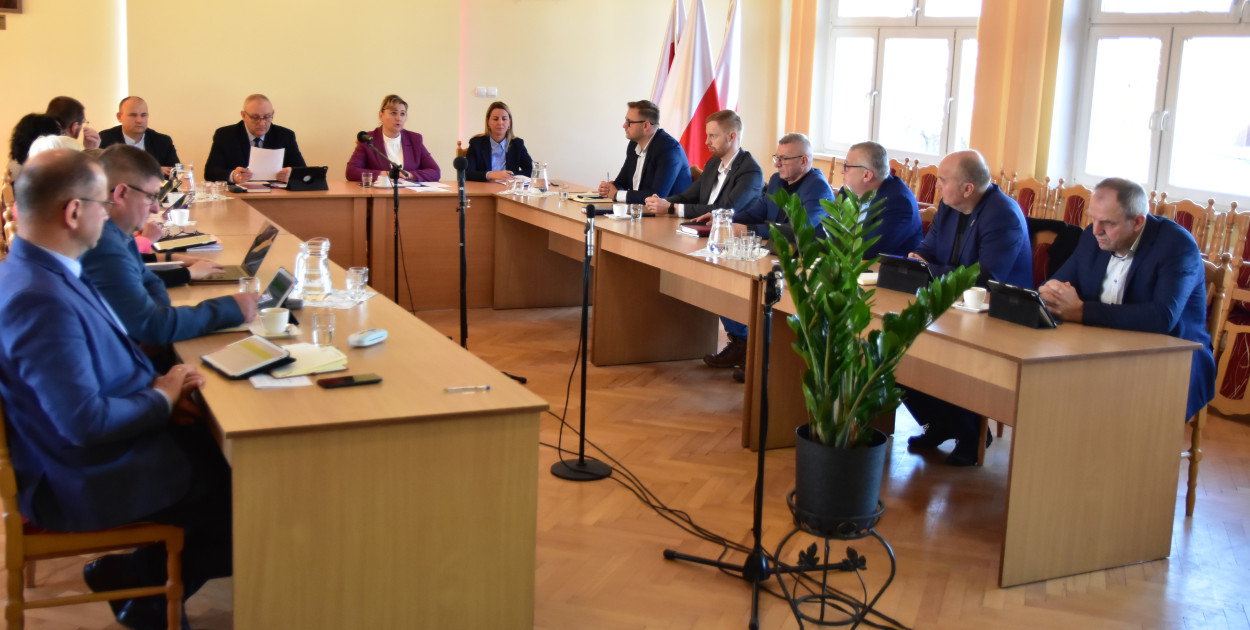 Rada Gminy Lubiewo nad kwotami poszczególnych podatków pochyliła się podczas posiedzenia z 27 listopada. Fot. Anna Lipska